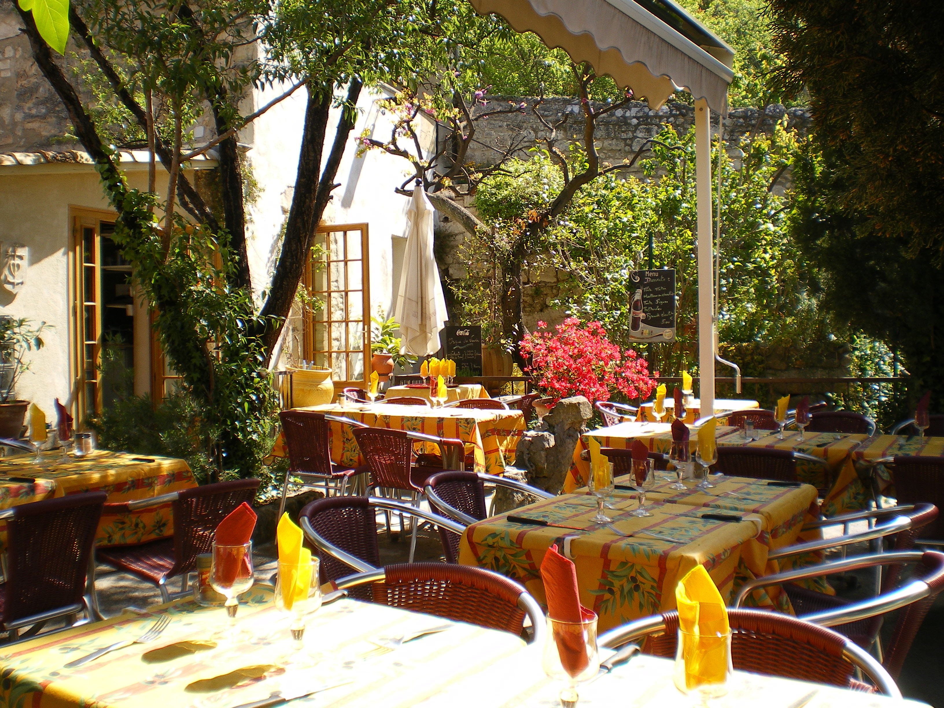 Au Porte Mages, Les Baux-de-Provence - photo 7