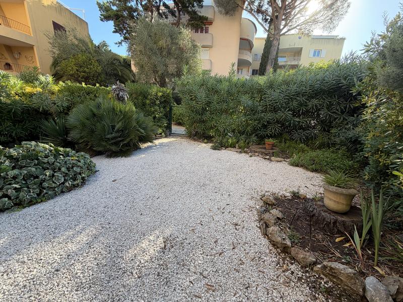 Marilyn Levi_Cavalaire-sur-Mer