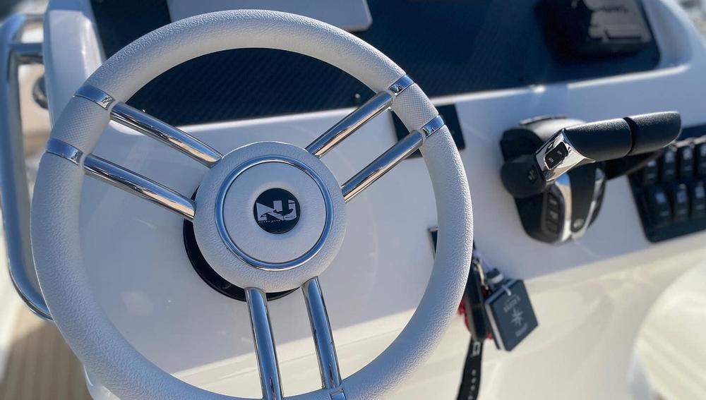 Location de bateau avec permis_Les Issambres (Roquebrune sur Argens)