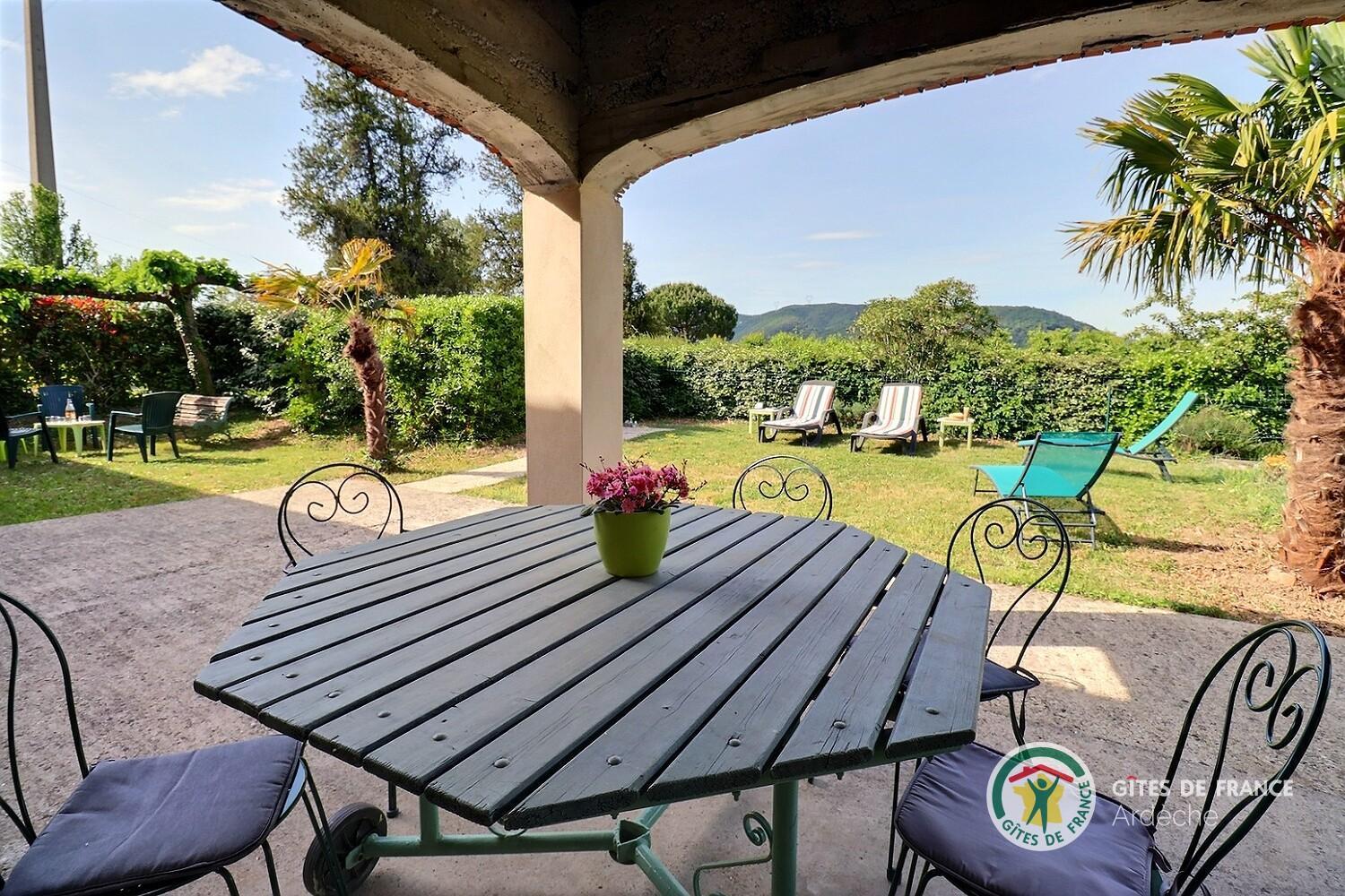 Terrasse couverte