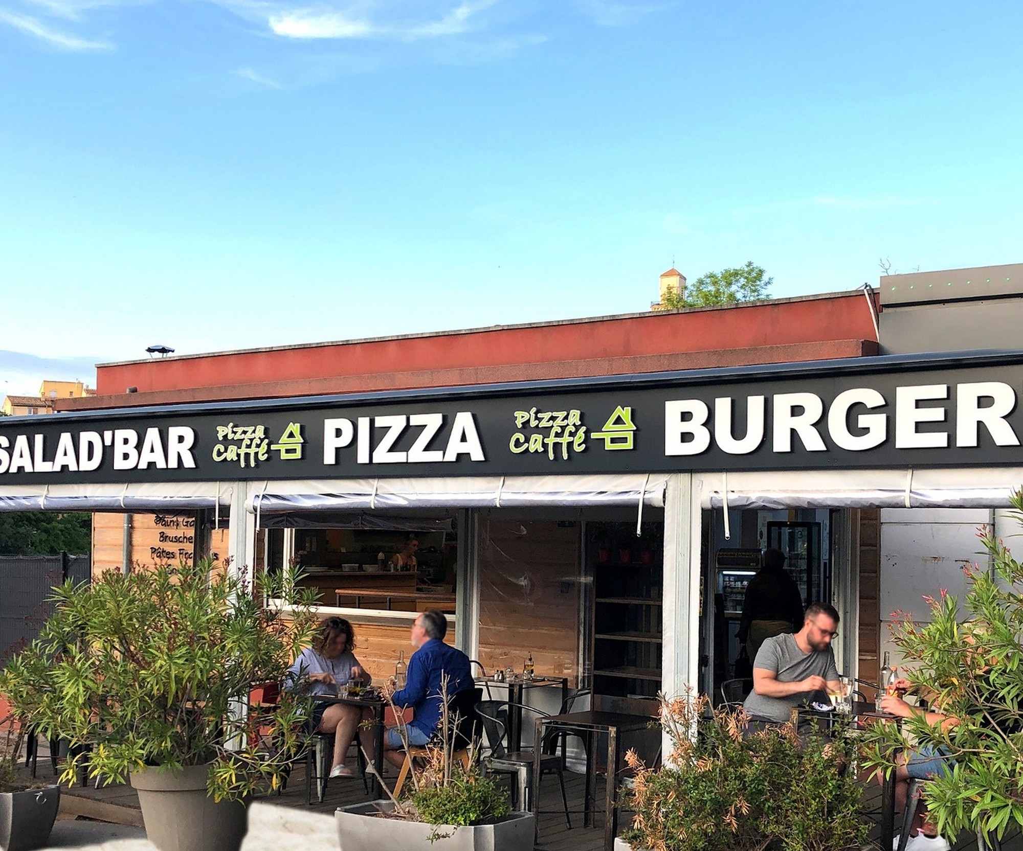 Pizza Caffé, Fuveau - photo 19