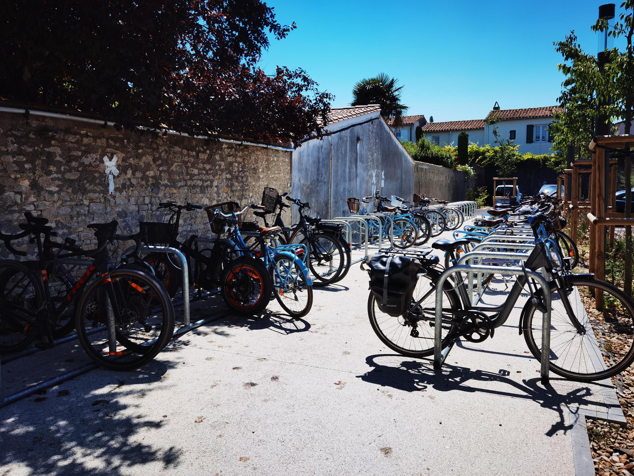 Parking vélos - cours Félix Faure