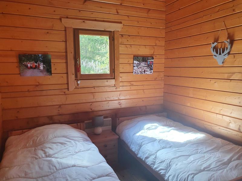 Gîte L'Escondu-Chambre Lits jumeaux-Roubion-Gîtes de France des Alpes-Maritimes