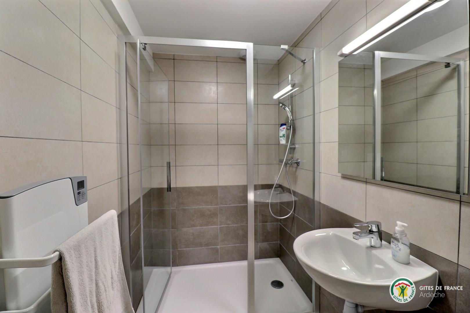 Salle d'eau 1er étage