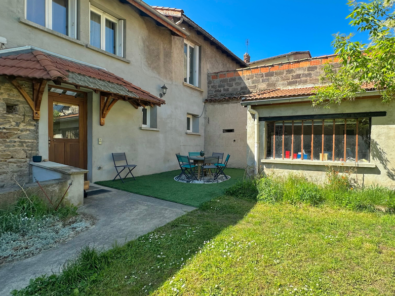 Gîte - Chez Simone_Chazelles-sur-Lyon