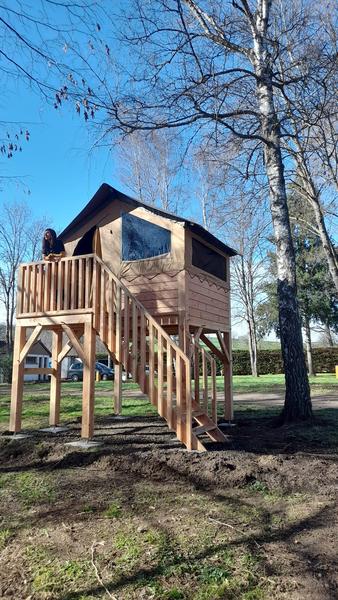 Baroudeur sur pilotis- Camping de l'Eau Mère