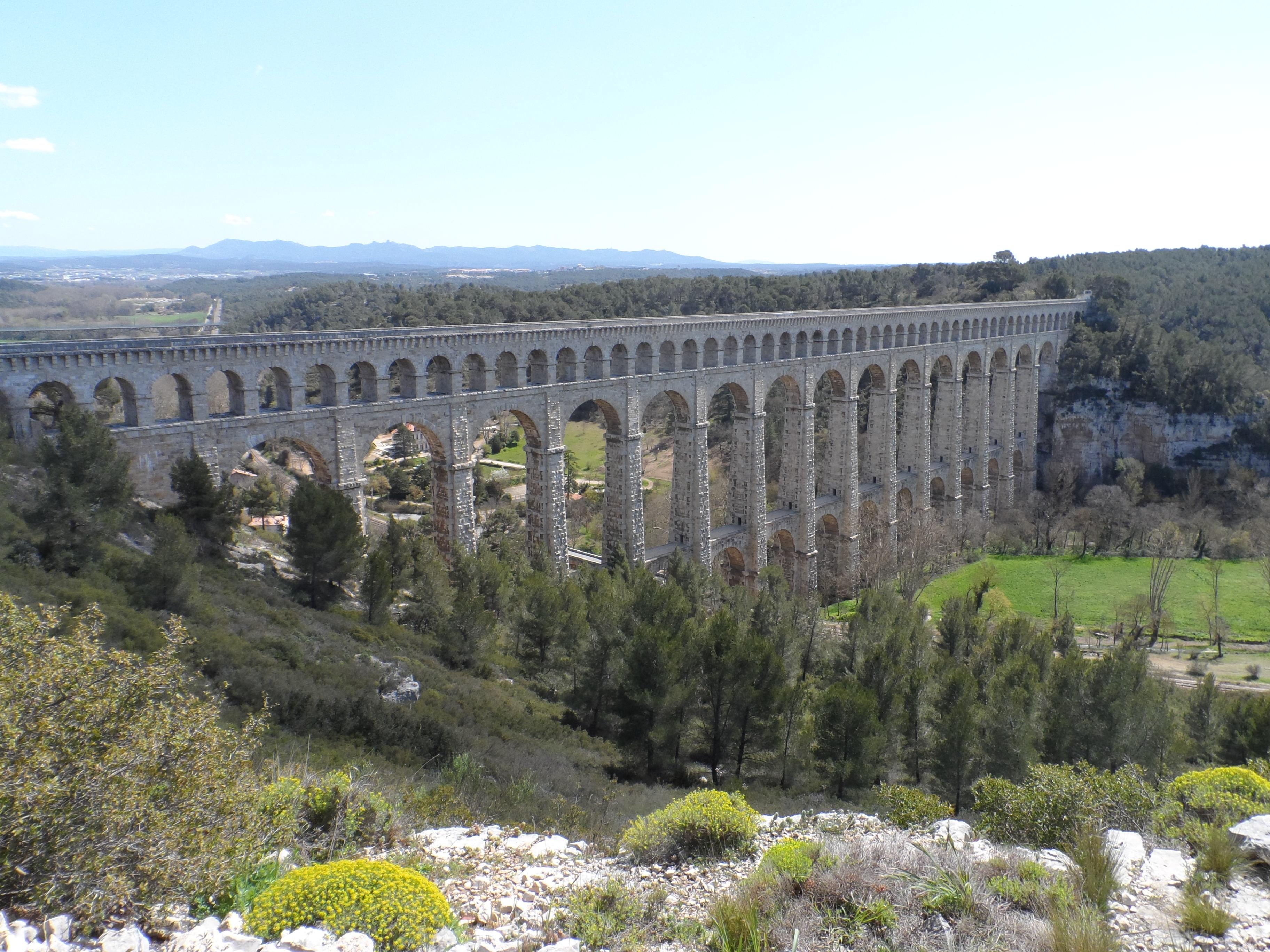 Le canal de Marseille, Saint-Estève-Janson - photo 5