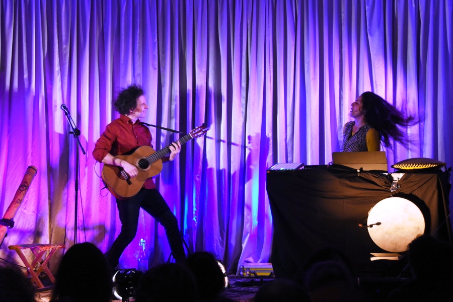 Concert du duo "Grand Cœur" (duo voix/guitare)