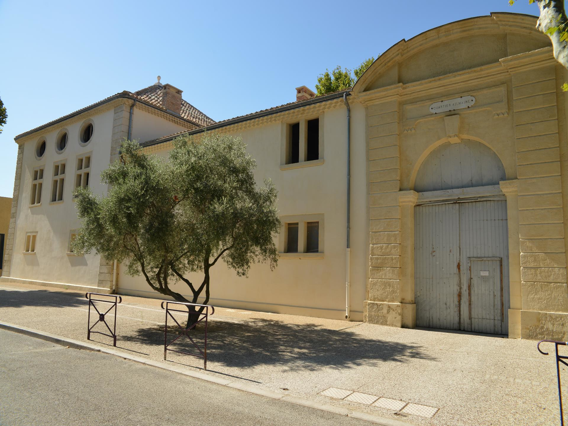 Casernes Kilmaine, Tarascon - photo 2