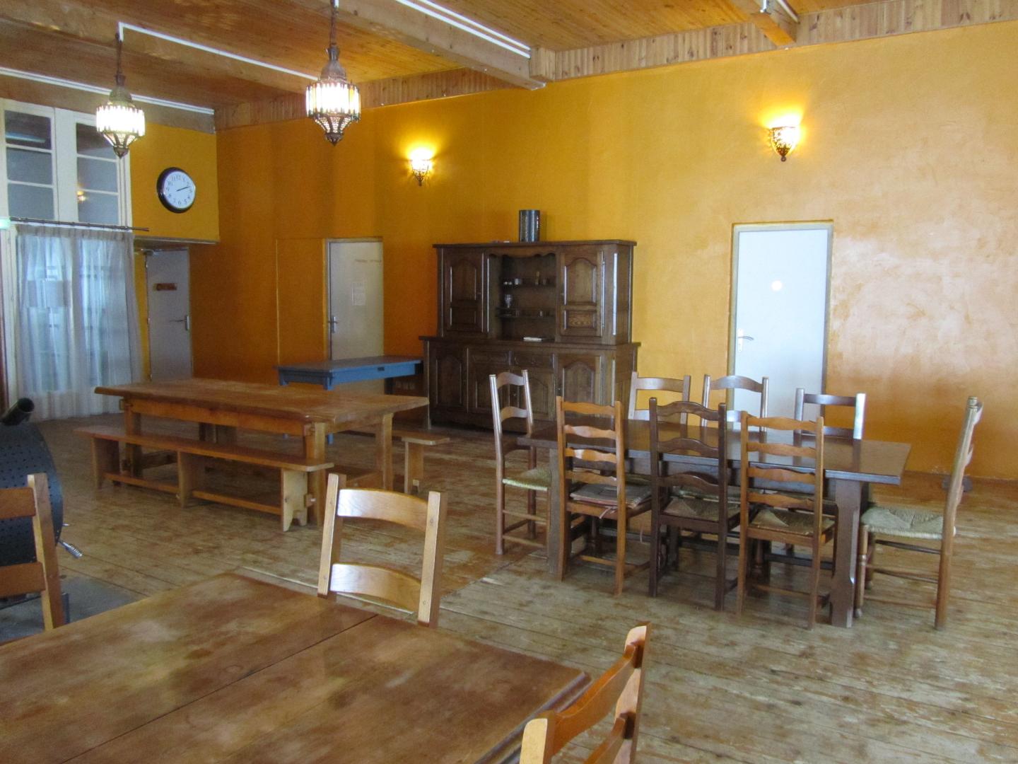 Séjour avec poêle à bois