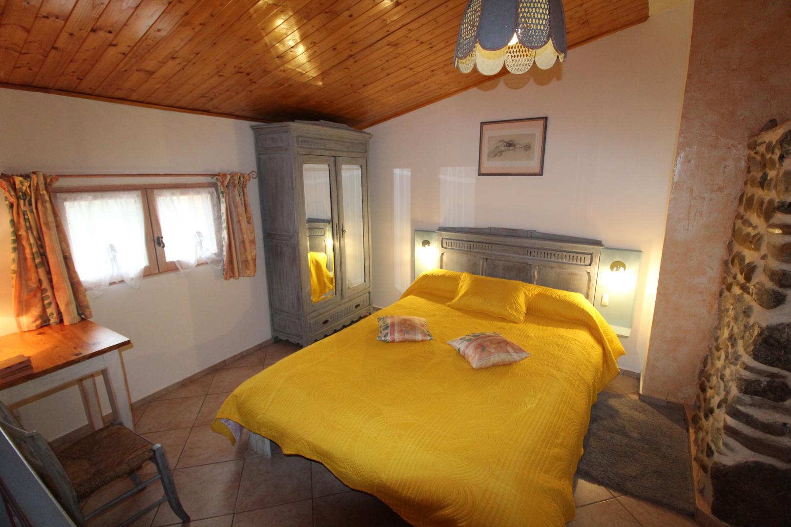 Chambre avec lit 140 X 200 cm