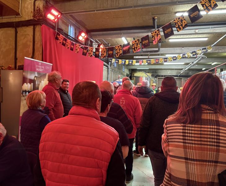 visite d'un groupe au Domaine Le Fagolet