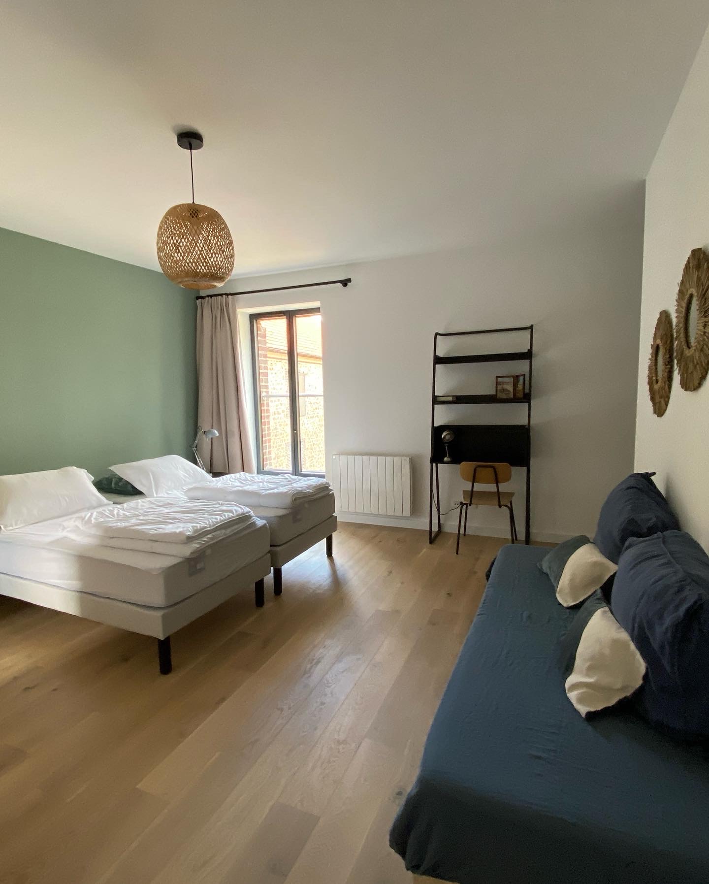 L'une des 3 chambres à l'étage