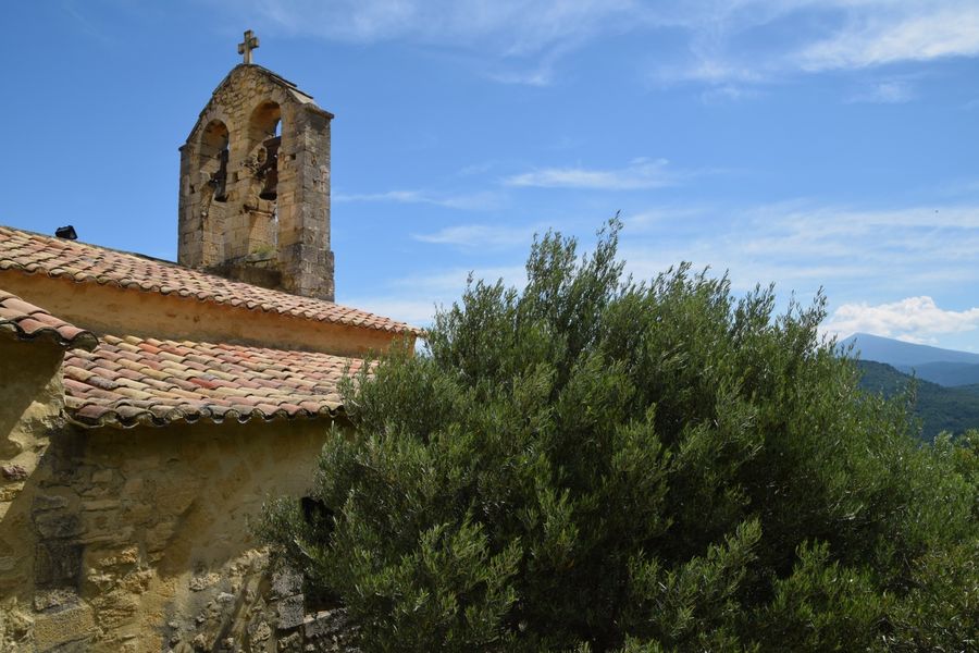 Suzette - église romane