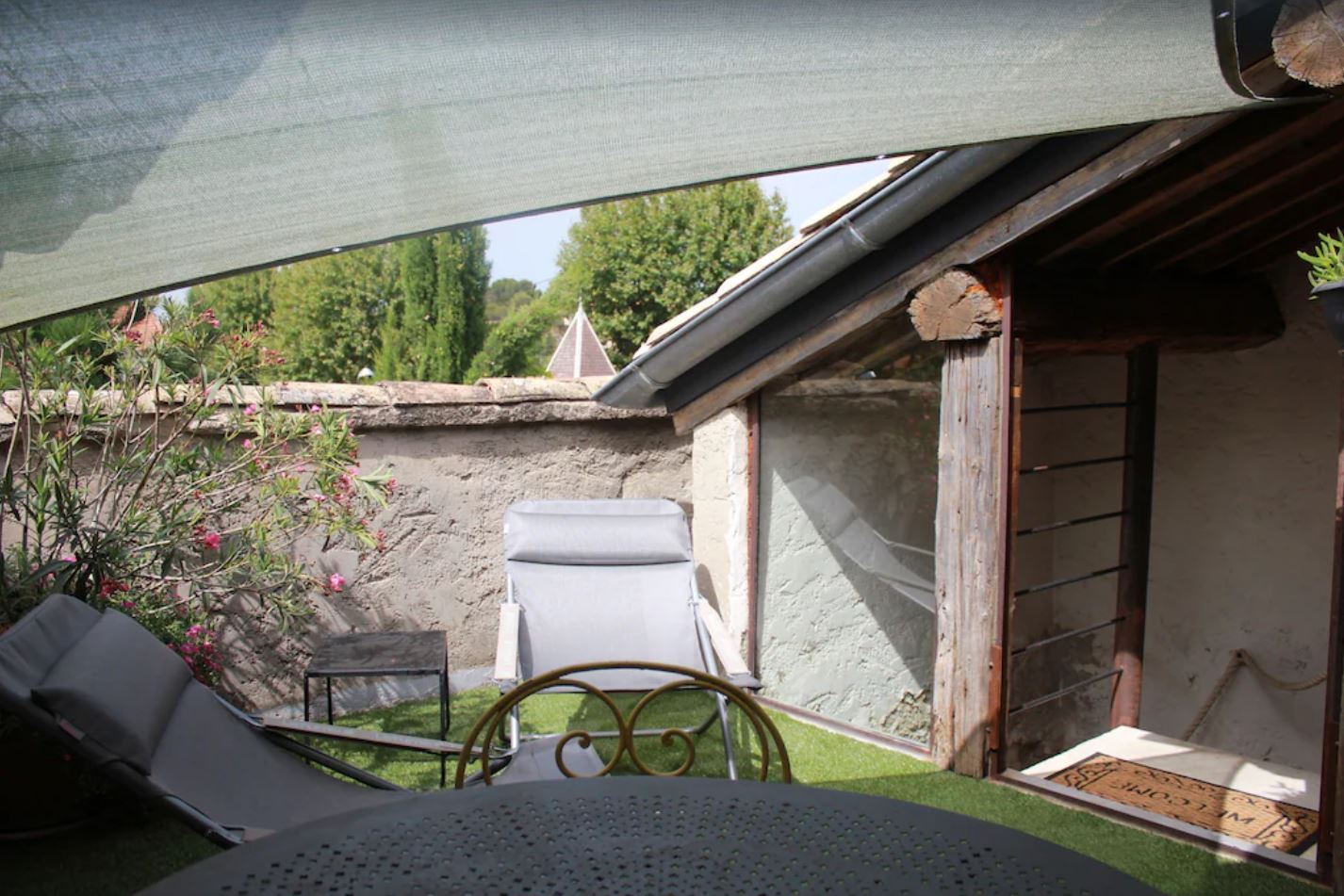 Pétrarque, Noves - photo 6