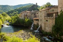 Burzet - La Bourges dans le village
