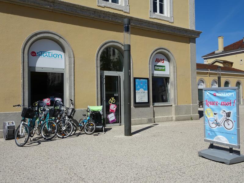 gare Bourg en Bresse_©Charlotte Lanne Gares et connexions (1)