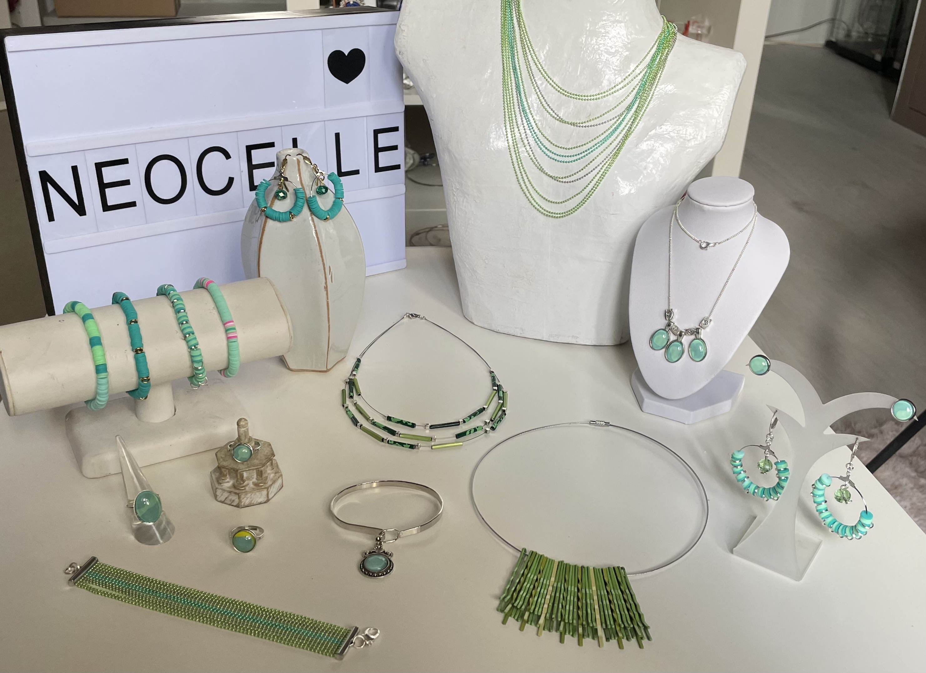 Neocelle