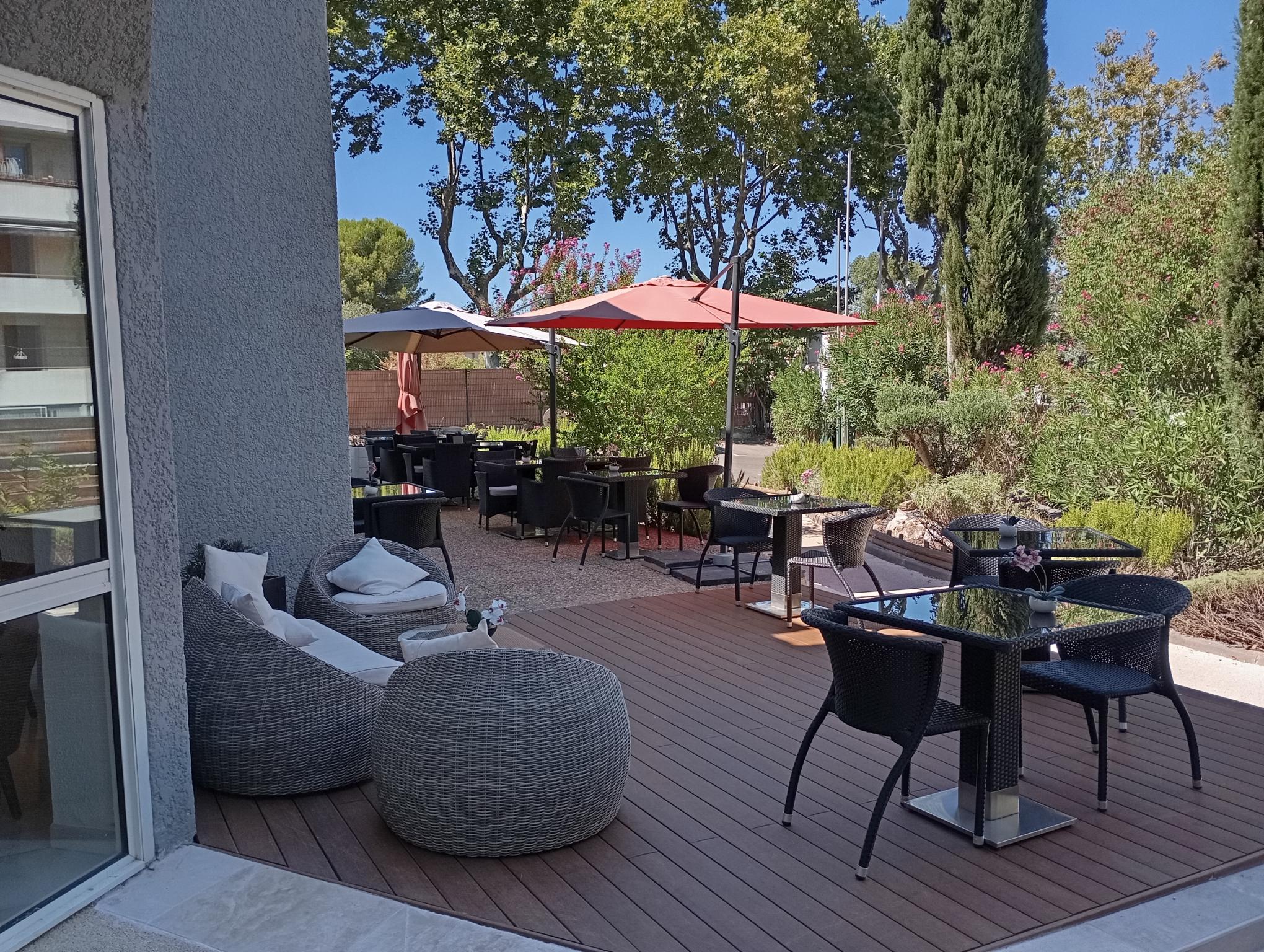Hôtel Restaurant Olympe - association A.D.I.J.H