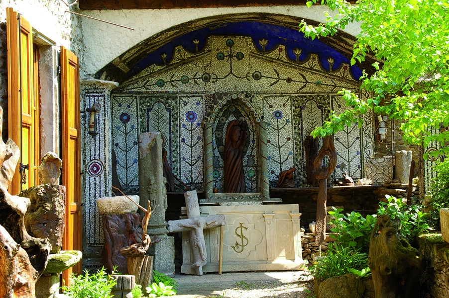 Maison du Patrimoine Jardin du Presbytère BEAUVALLON St Jean de Touslas