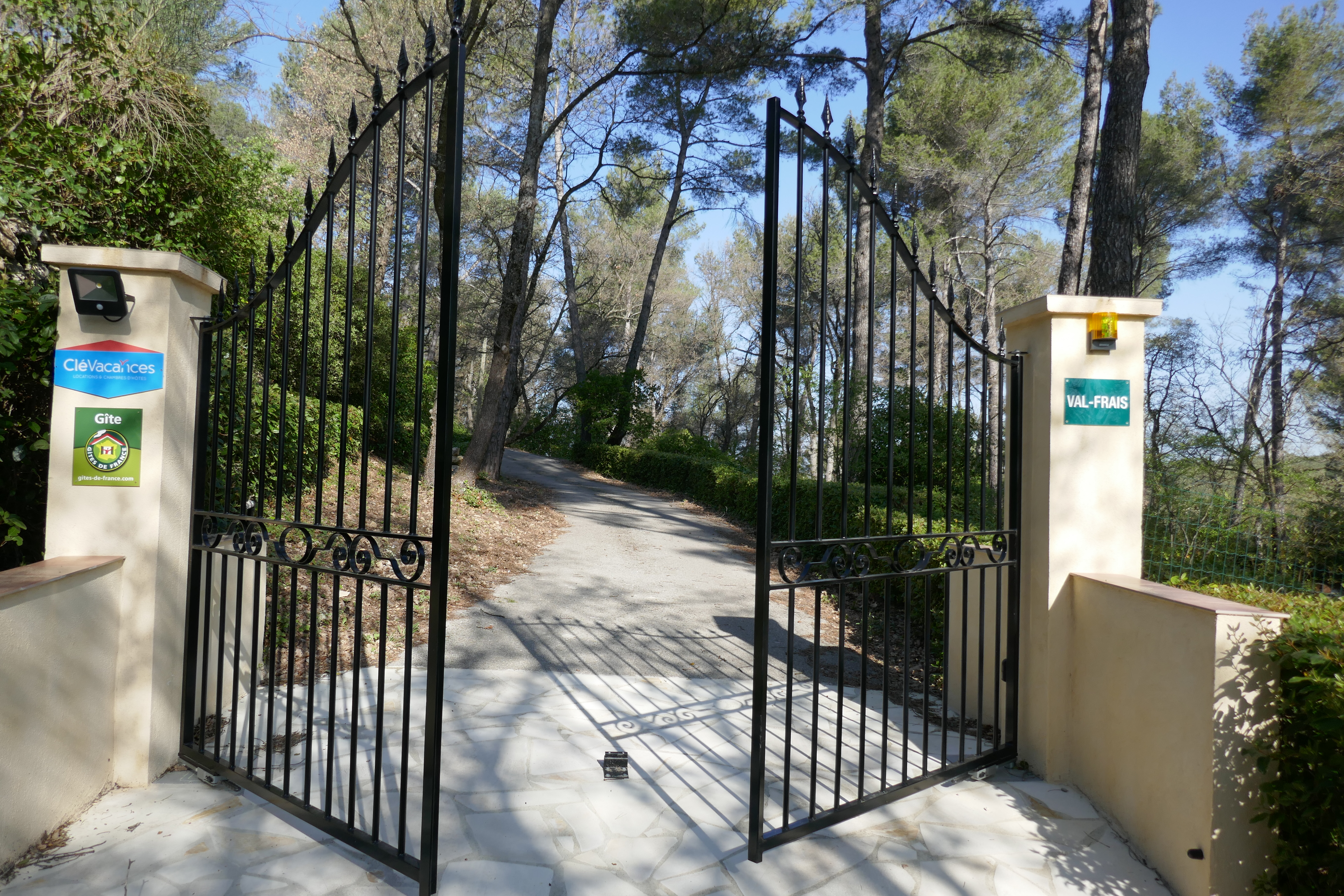 Domaine de Valfrais, Simiane-Collongue - photo 3