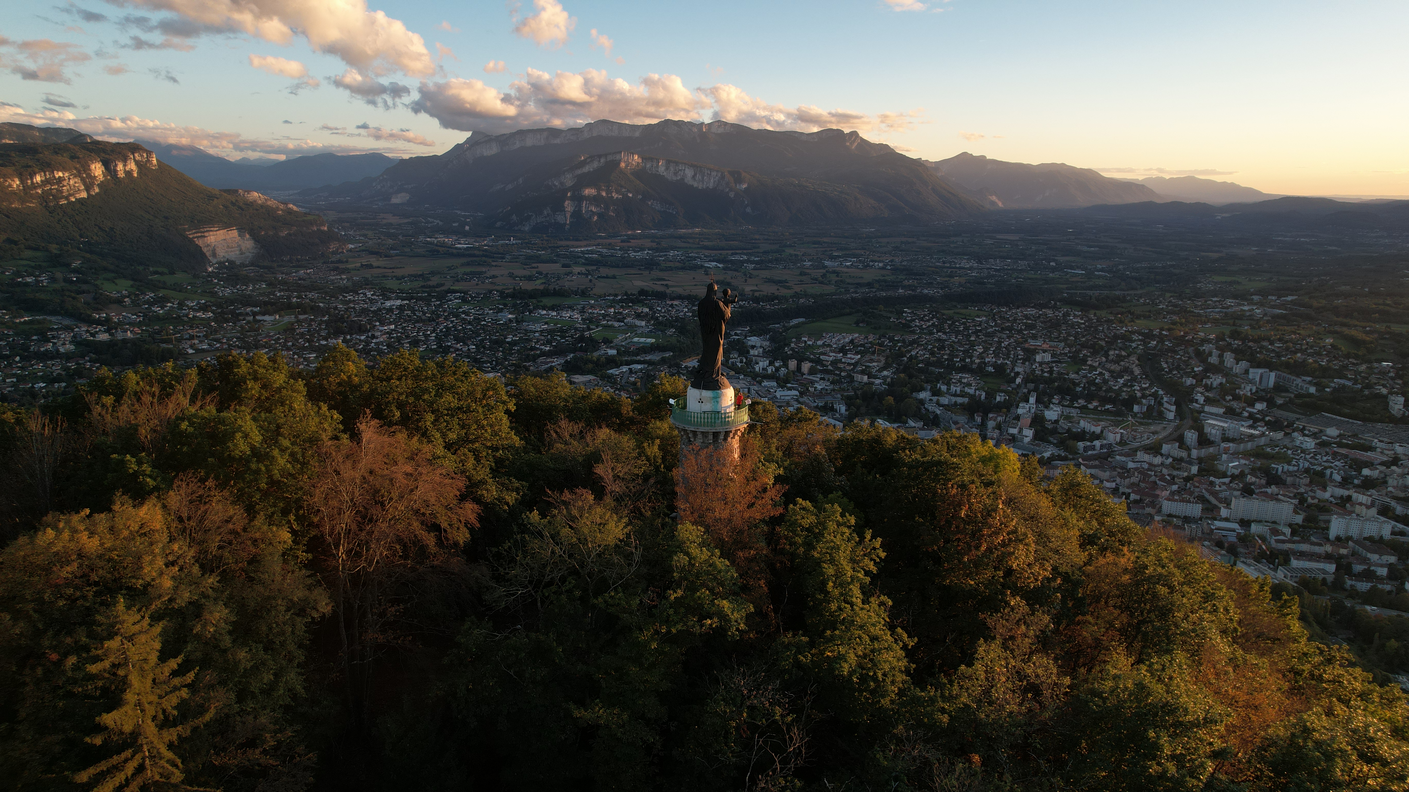 photosFeed-https://static.apidae-tourisme.com/filestore/objets-touristiques/images/174/123/29195182.jpg