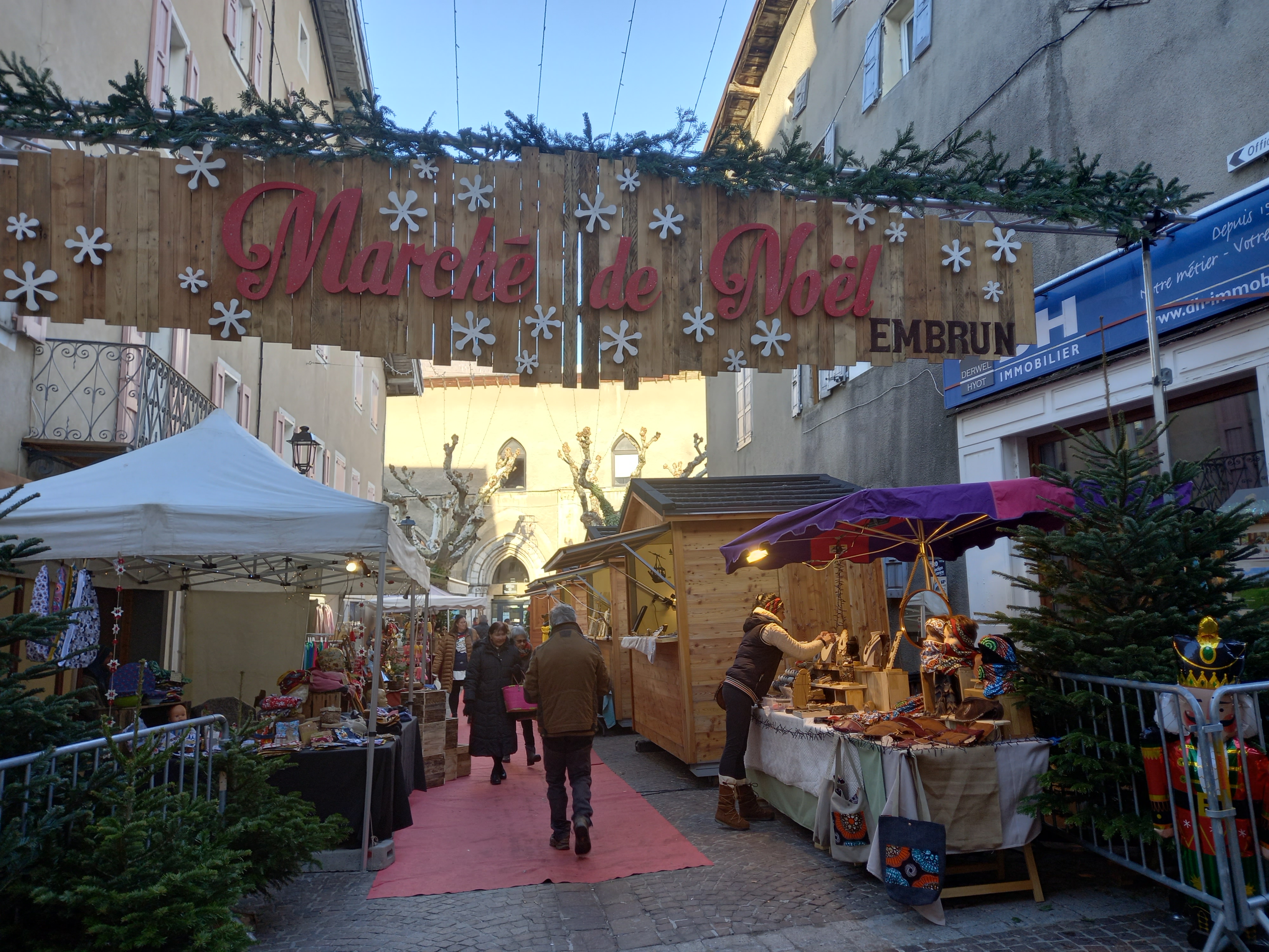 Marché de Noël de la ville d'Embrun_Embrun