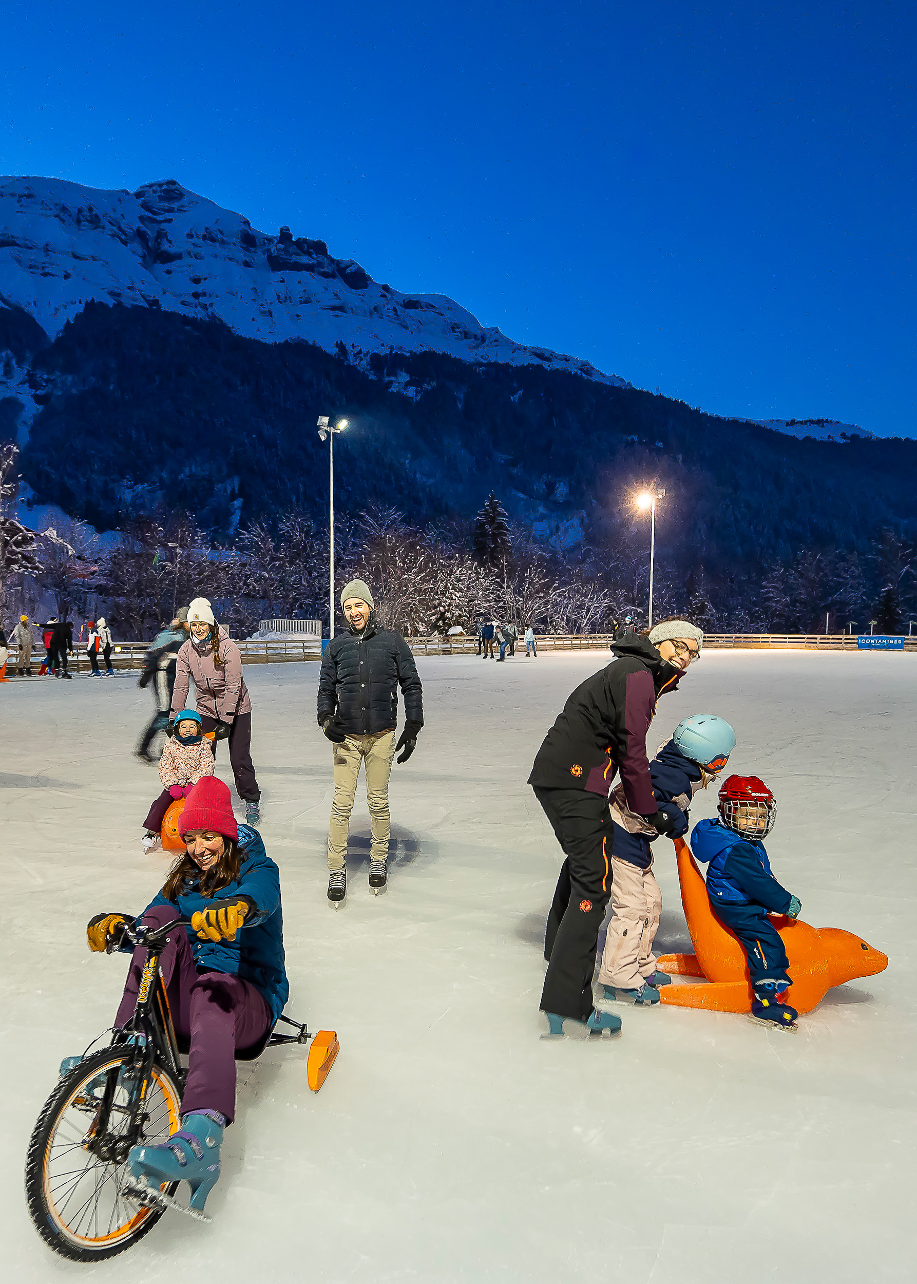 Nocturne patinoire les contamines hiver