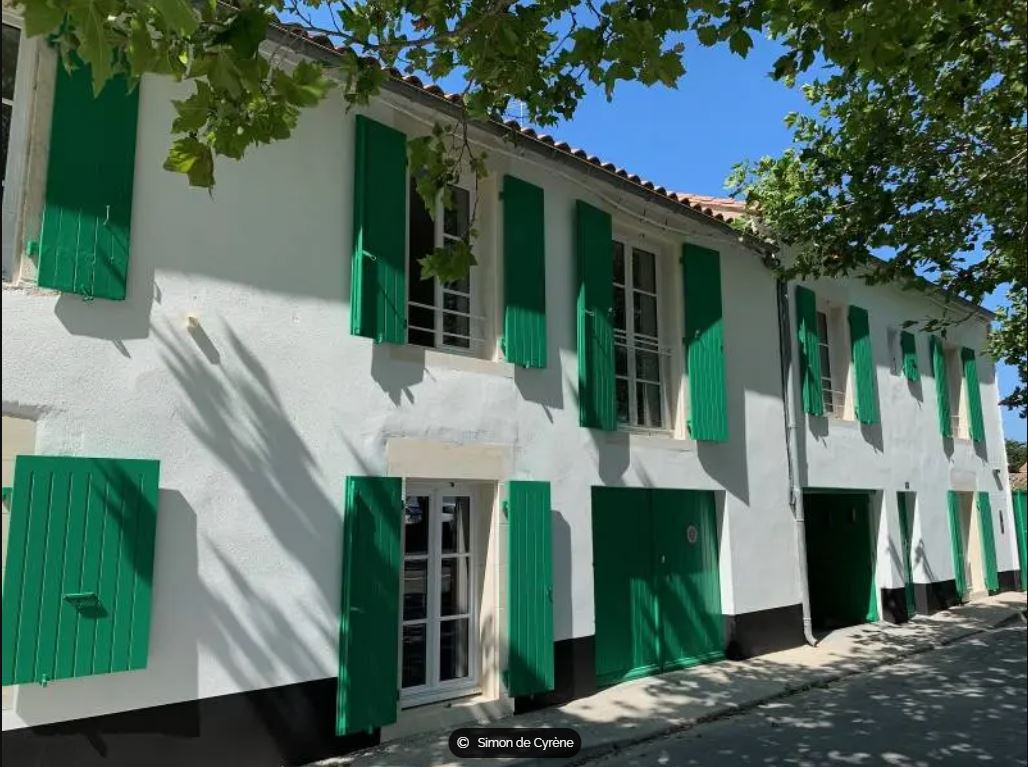 Les logis de Simon pour les groupes