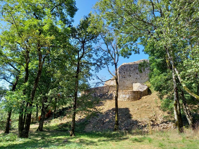 Tour canonnière Château de Saint-Germain