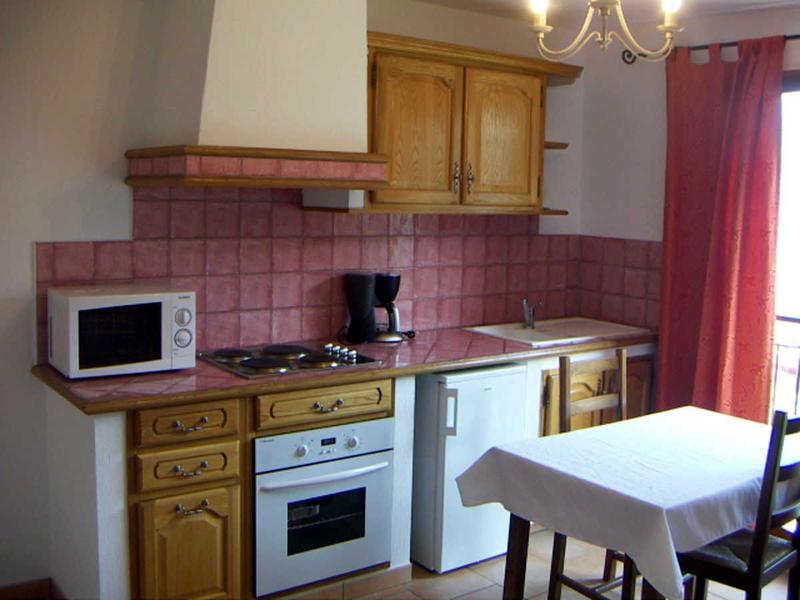 Gîte Les Ecureuils d'Utelle-Cuisine/Coin repas-Utelle-Gîtes de France des Alpes-Maritimes