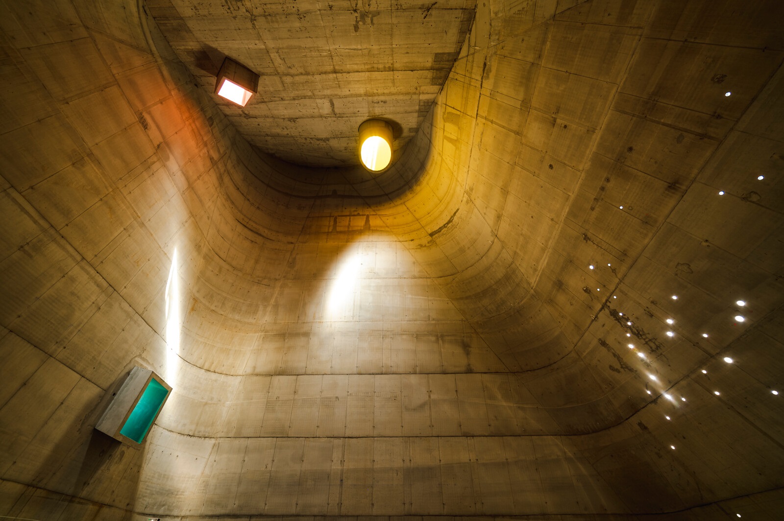 Site Le Corbusier, Eglise Saint-Pierre