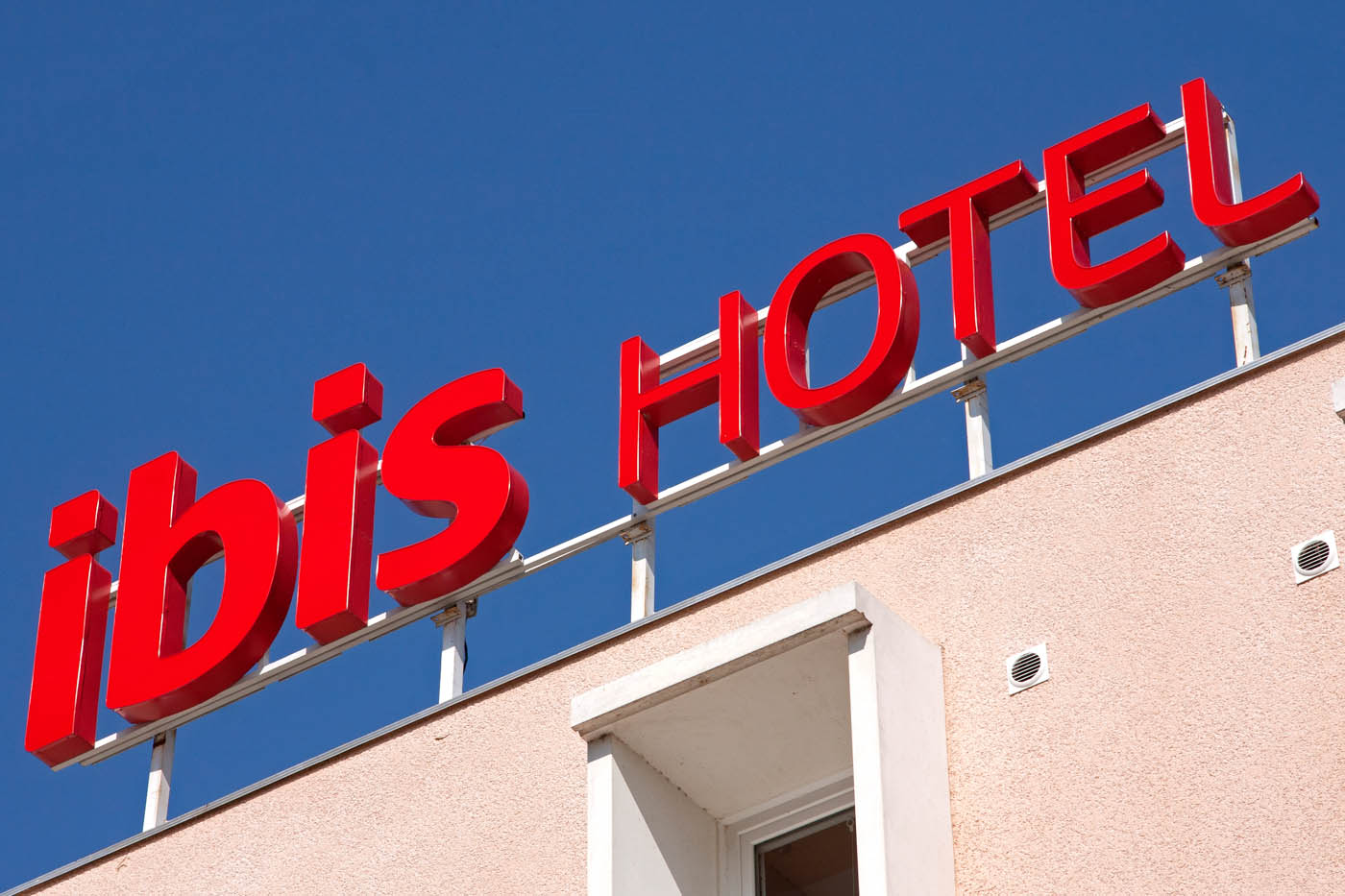 Â©M.Rissoan-ADT07-Le Pouzin - Hotel Ibis (2)