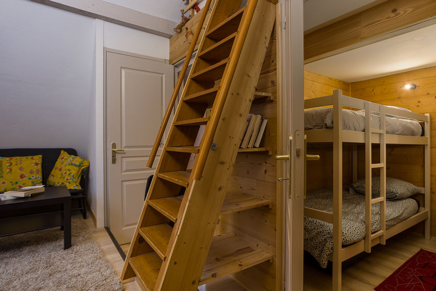 Chambre avec lits superposés