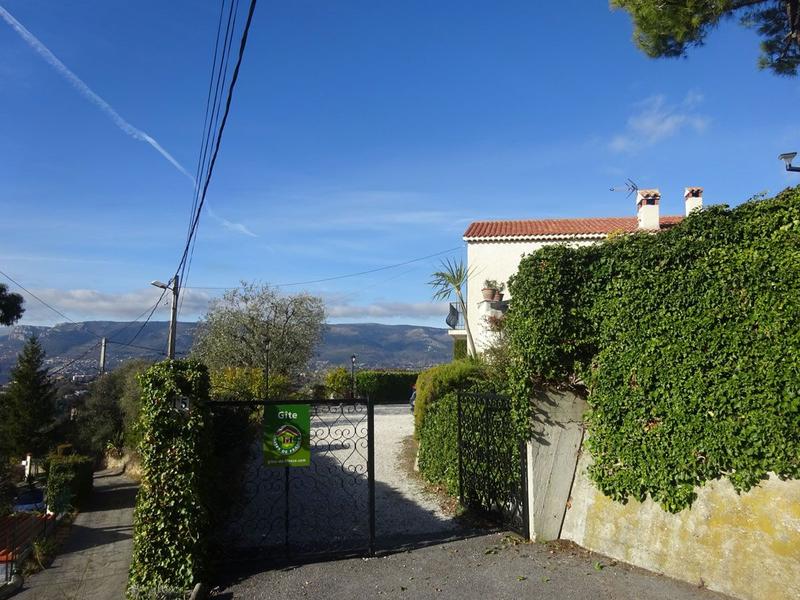 Gîte Le Dionel-Entrée du gîte-Colomars-Gîtes de France des Alpes-Maritimes