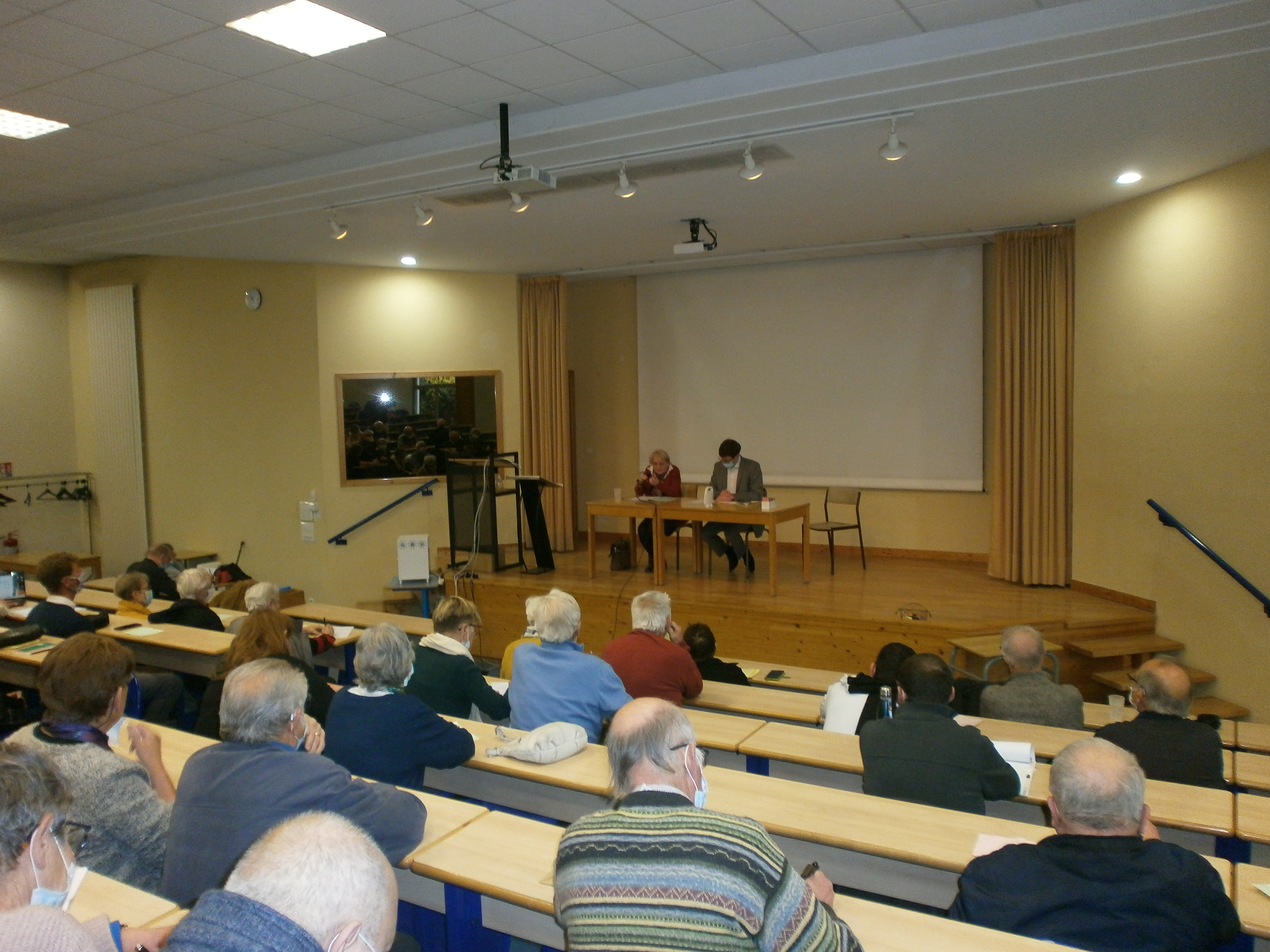 Conférence œcuménique au Lycée Saint-Denis