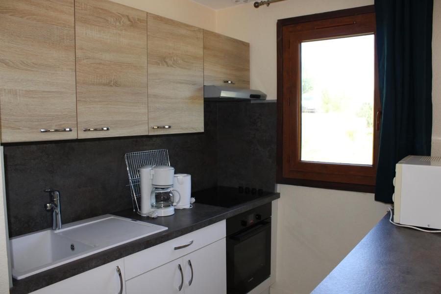 Gîte Les Faons-Cuisine-Roubion Les Buisses-Gîtes de France des Alpes-Maritimes