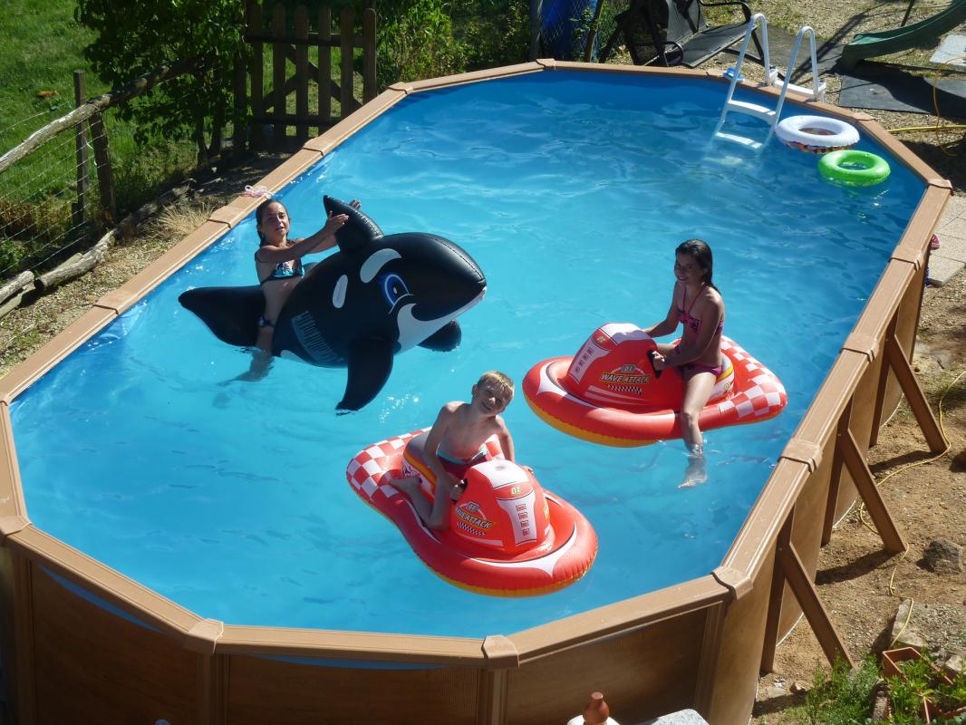 Gîte d'enfants Dury à St Igny de Vers (Rhône - Monts du Beaujolais).