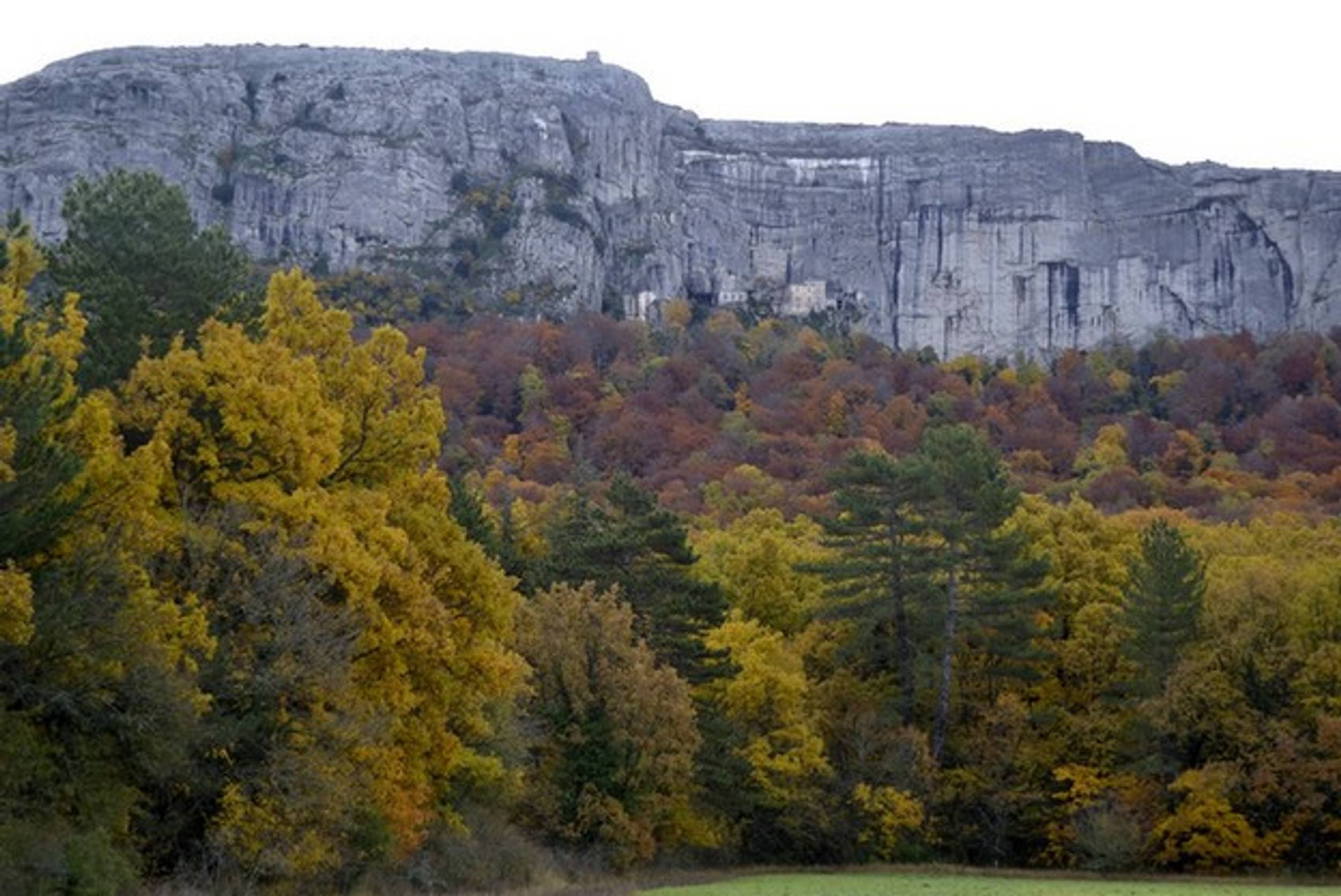 PLAN D'AUPS SAINTE-BAUME - Du sentier Merveilleux à l'oratoire de Miette — photo 3