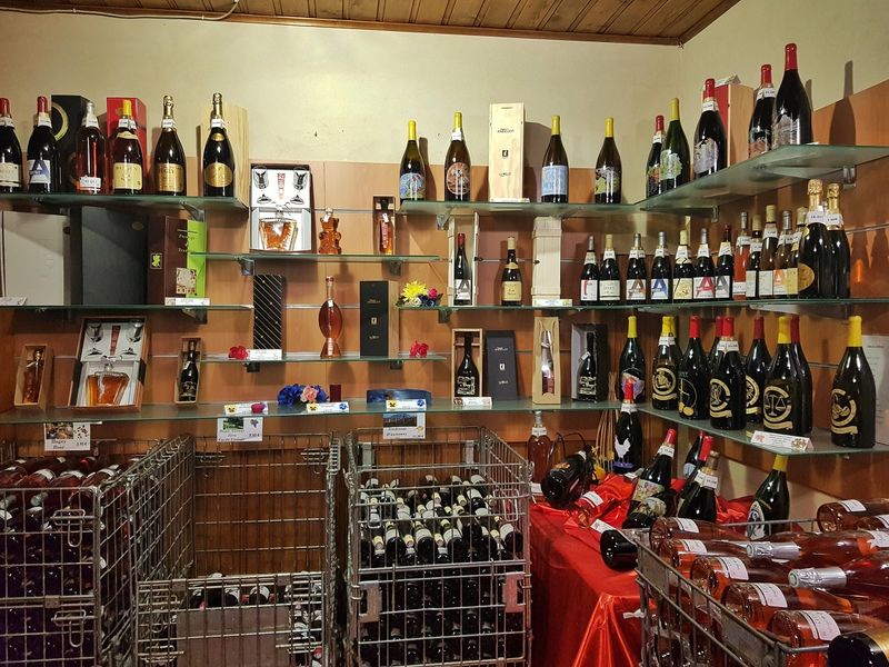 vins de la Maison Angelot à Marignieu