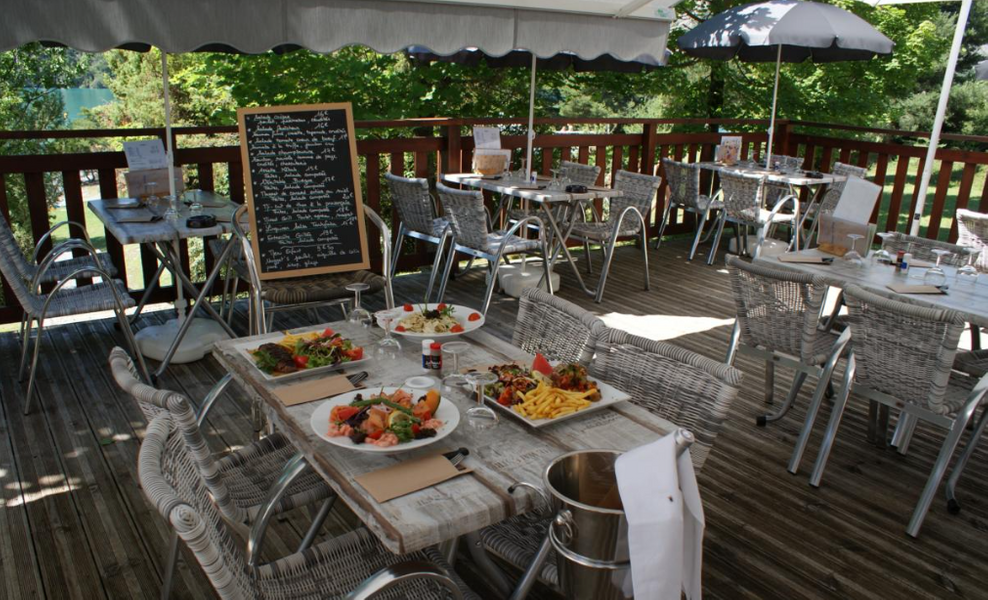 Restaurant Port St Pierre Plage - © Restaurant Port St Pierre Plage Restaurant Port St Pierre Plage - © Restaurant Port St Pierre Plage