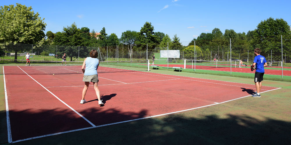 courts de tennis Château-Landon