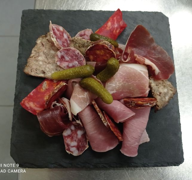 assiette charcuterie