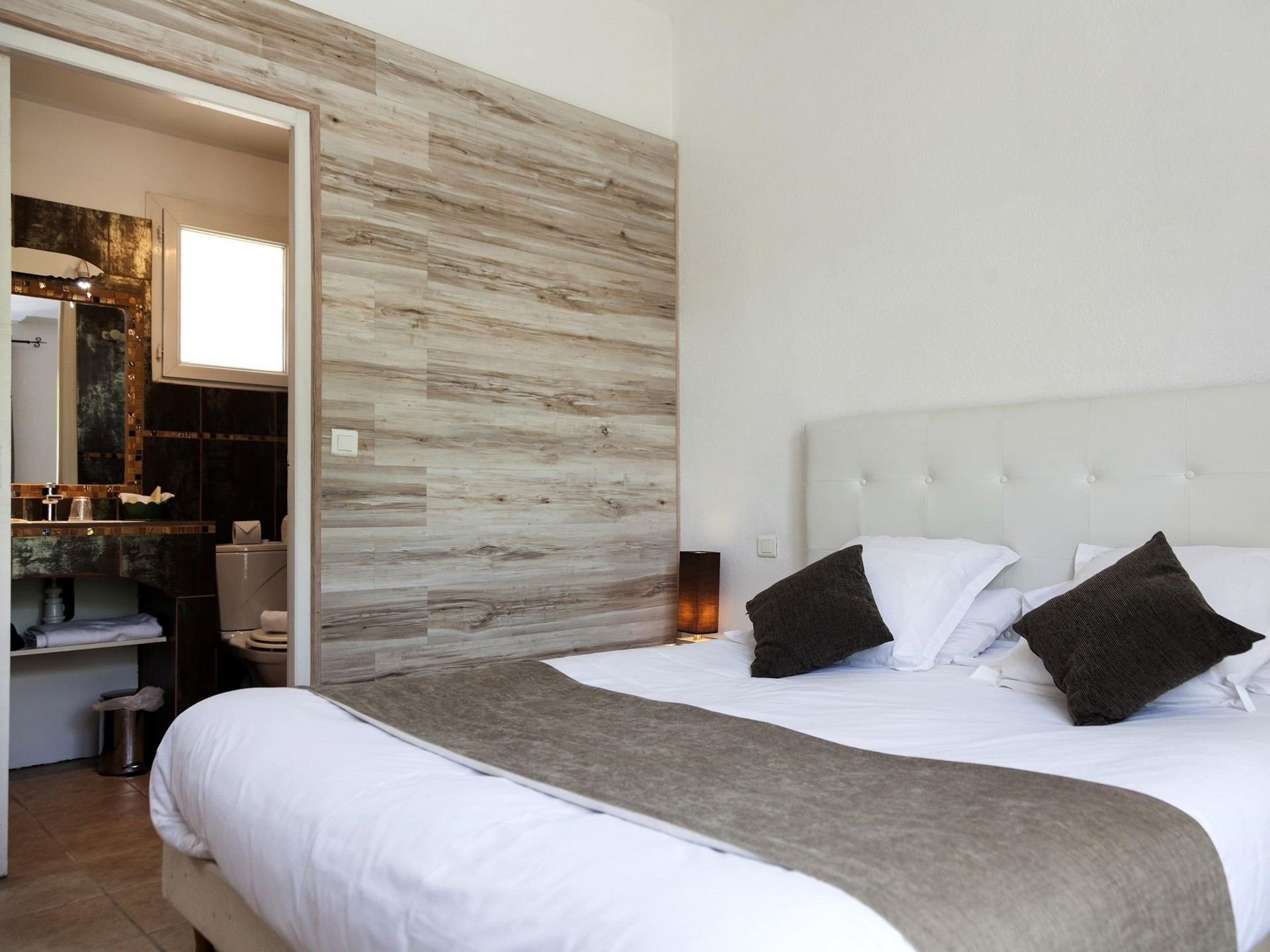 Déjeunez sous l'arbre, Rousset - photo 8