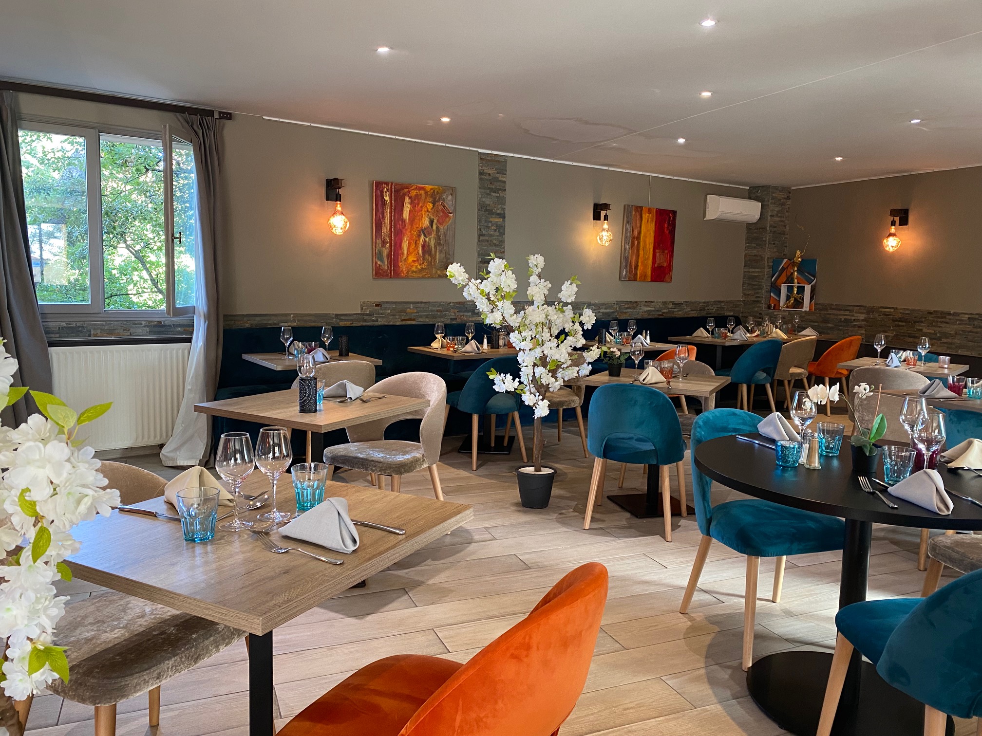 La Table du Mas des Ecureuils