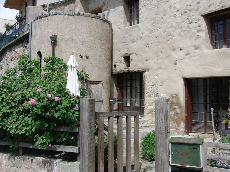 Grande maison de village