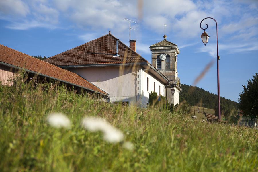 Giron 1000 station et village_Giron