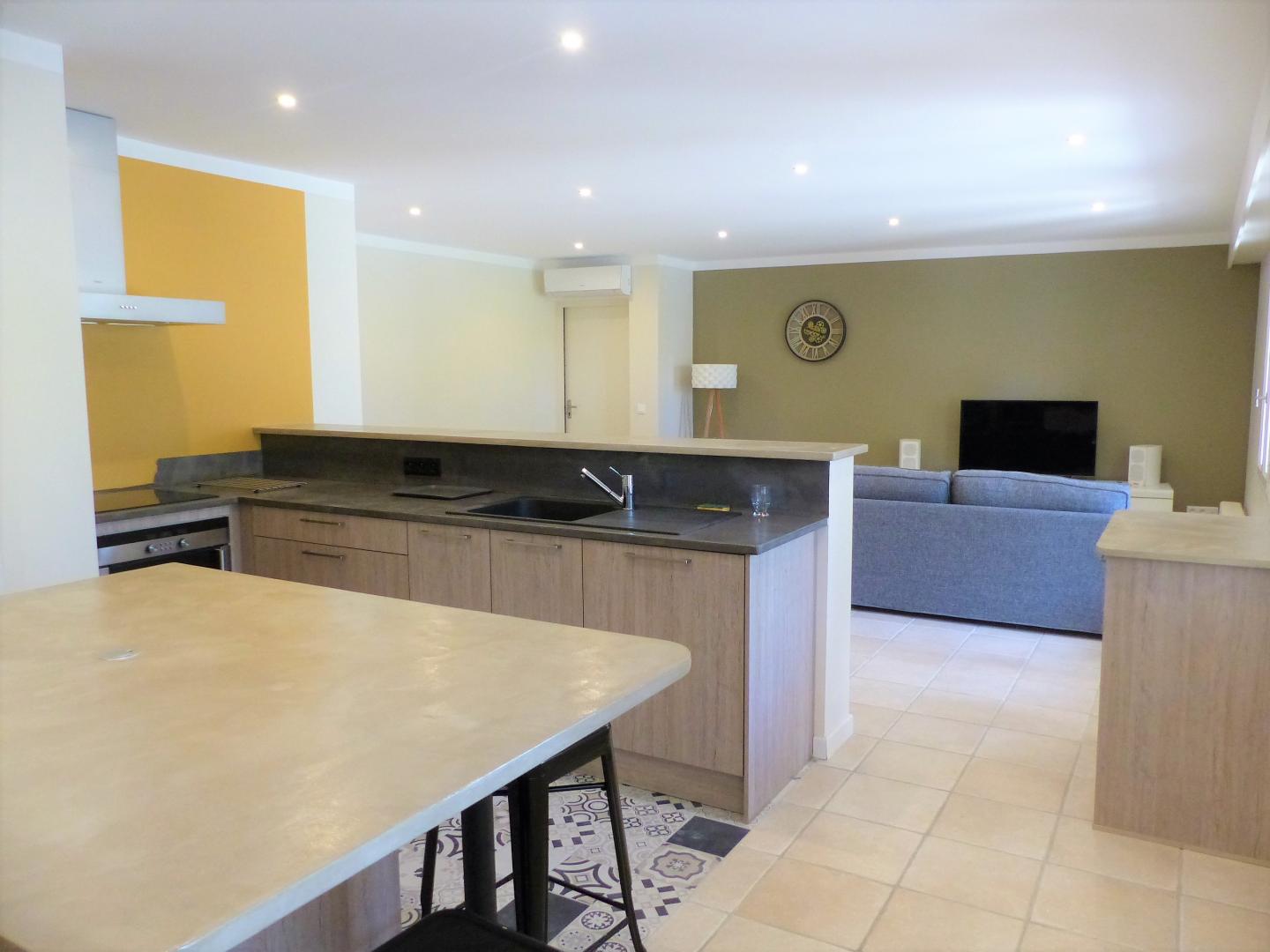 Le Cèdre, Eyragues - photo 2