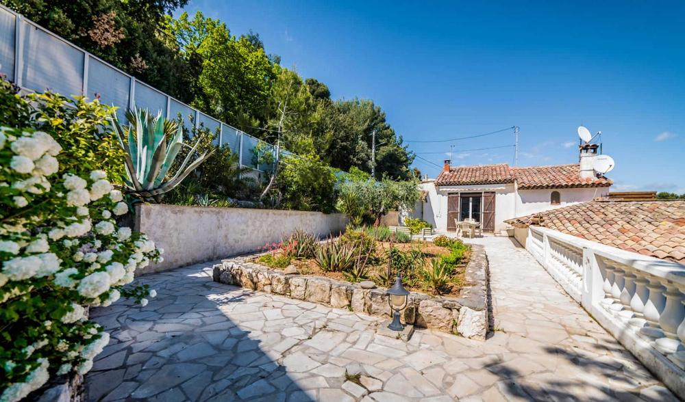 Gîte Le Clos du Noyer Renard Gîtes de France Alpes-Maritimes Côte d'Azur La Gaude