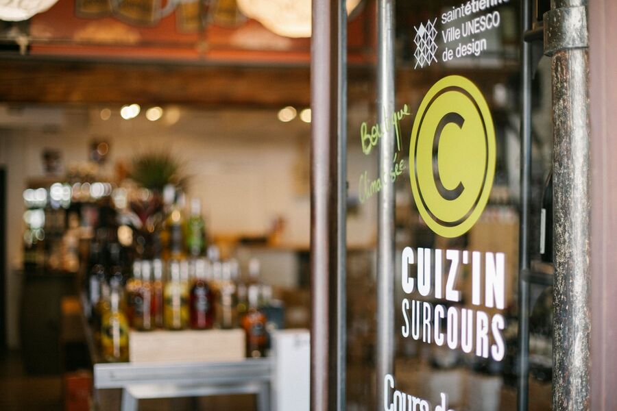 Boutique Cave Cuiz in sur Cours